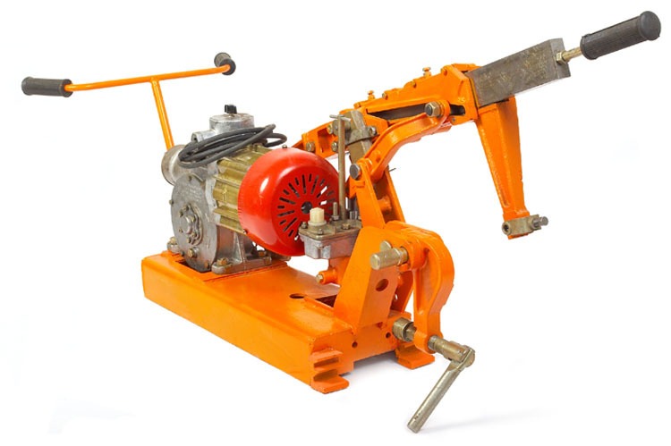 РЕЛЬСОРЕЗНЫЙ СТАНОК РМ5ГМ