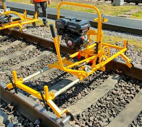 РЕЛЬСОШЛИФОВАЛЬНЫЙ СТАНОК СШСП