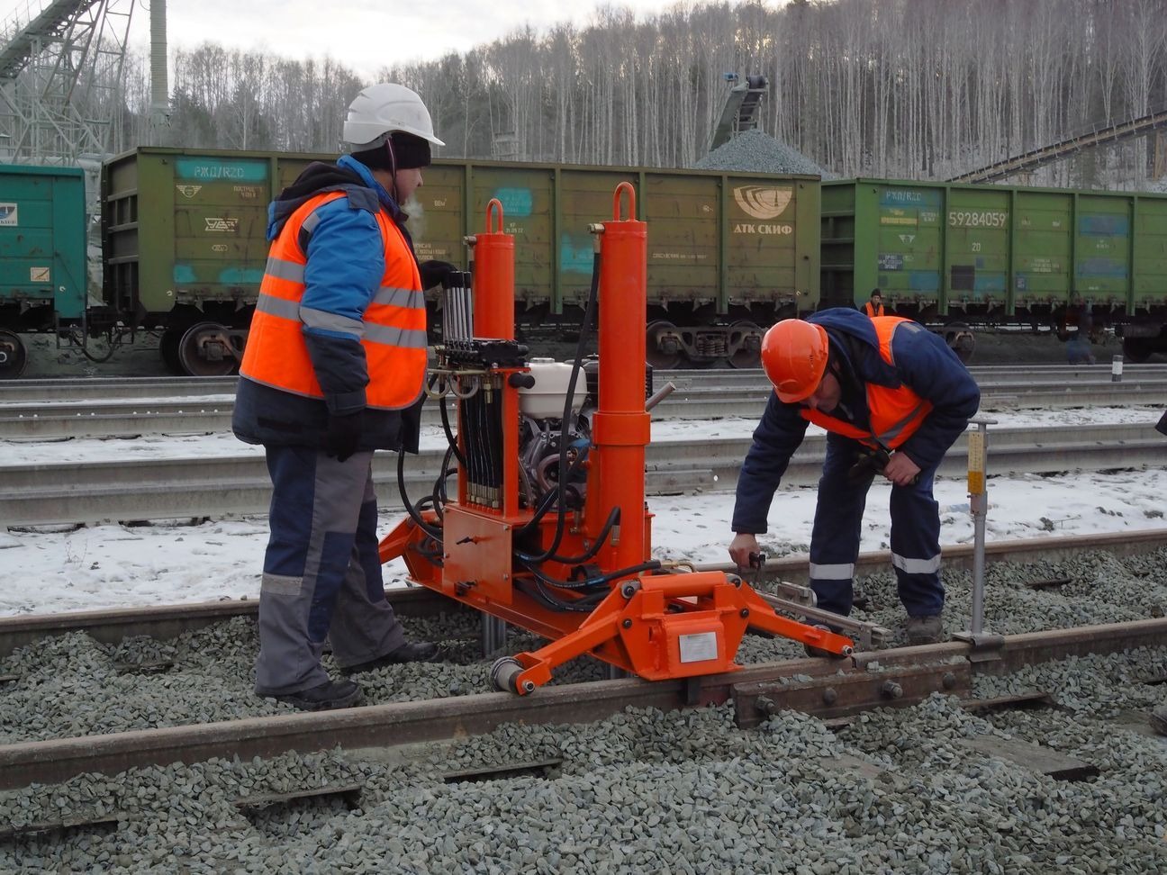 БЛОК ПОДЪЕМНО-РИХТОВОЧНЫЙ БПР-4